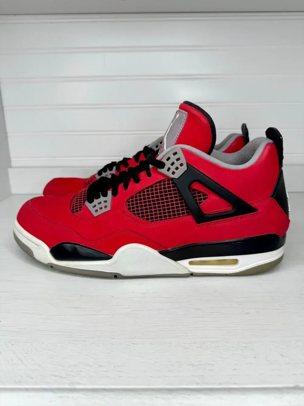 Nike Air Jordan 4 Retro Toro Bravo 2013 Red Black 308497-603 Men’s Size 13